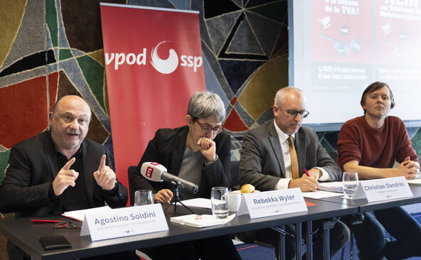 Les syndicats s'écharpent sur le financement de la 13e rente