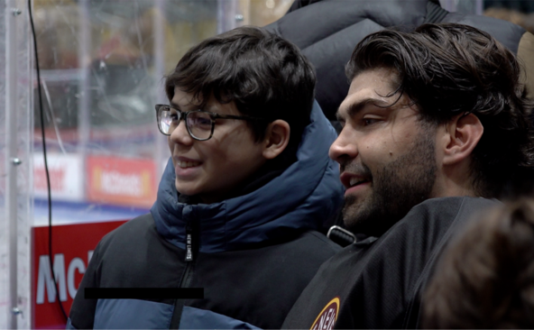 Les jeunes fans sur la glace avec le Genève-Servette
