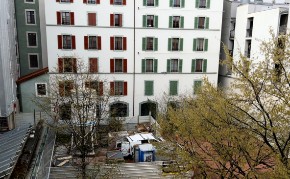 Les habitants des Pâquis réclament le réaménagement d’un square pour enfants