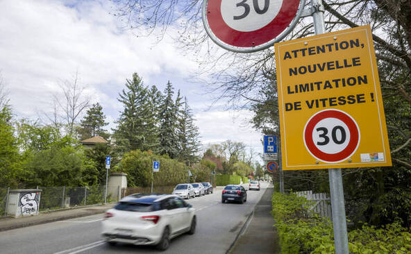 Genève: dépôt du référendum «non au 50 km/h imposé»