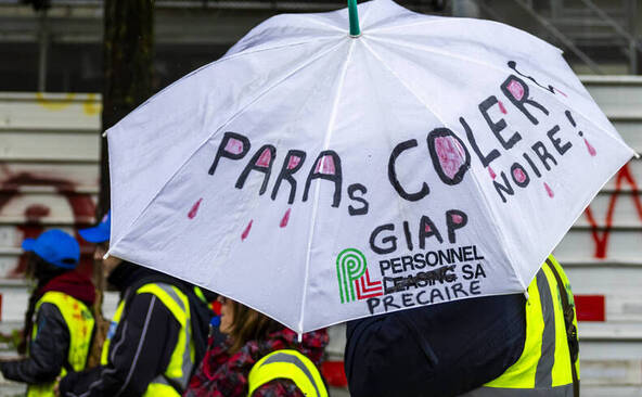 Le parascolaire en grève descend dans la rue à Genève