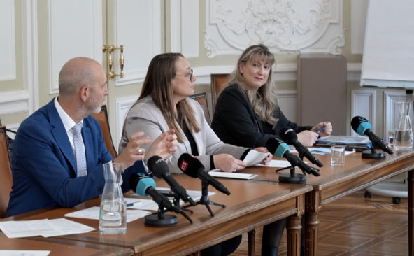 G7: peu d'annonces, beaucoup d'incertitudes