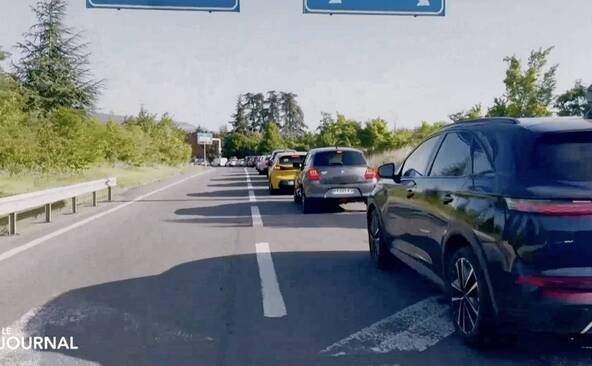La fermeture de l'A1 provoque des perturbations aux douanes