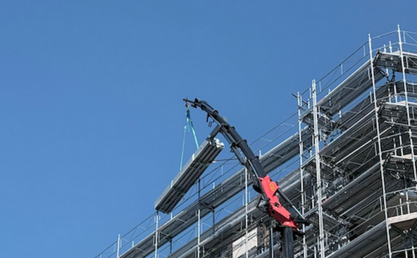Une grue endommagée provoque l'évacuation d'une école à Chêne-Bougeries