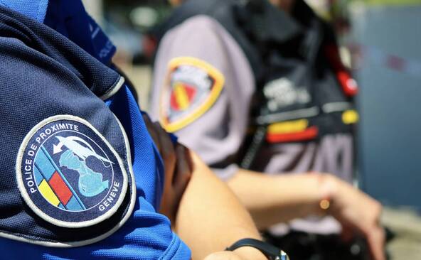 Suspecté d'avoir tué un voisin en le faisant tomber à Puplinge