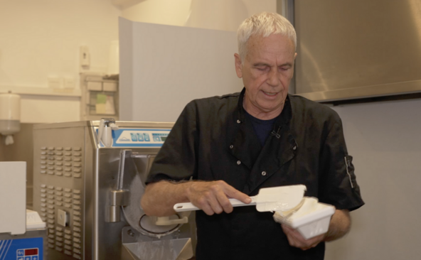 Arty, l'artisan glacier qui fait voyager les papilles