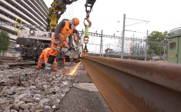 Benjamin, poseur de voies: «On travaille dans le froid, la pluie ou la neige pour que les trains roulent»