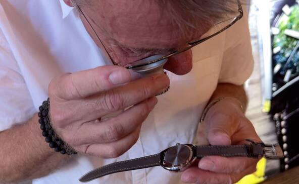 Des montres de luxe et de niche au bord du lac