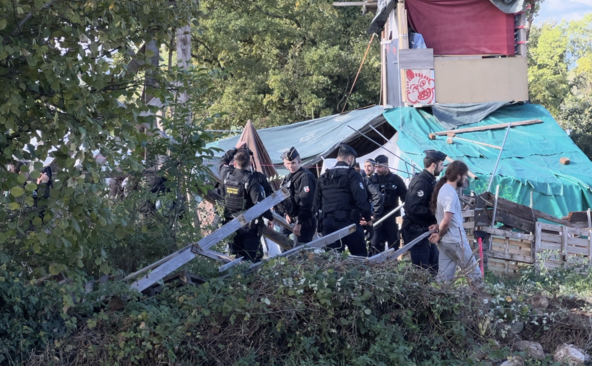 A412: la ZAD de Mésinges évacuée sous le regard d'élus impuissants