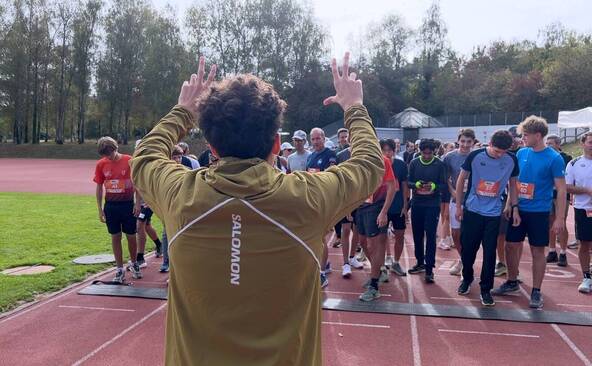 À 16 ans, il organise une course de A à Z pour son travail de maturité