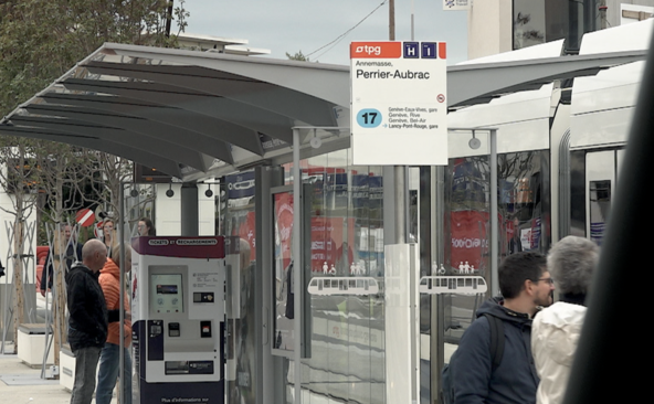 Le tram 17 rapproche Genève du Perrier